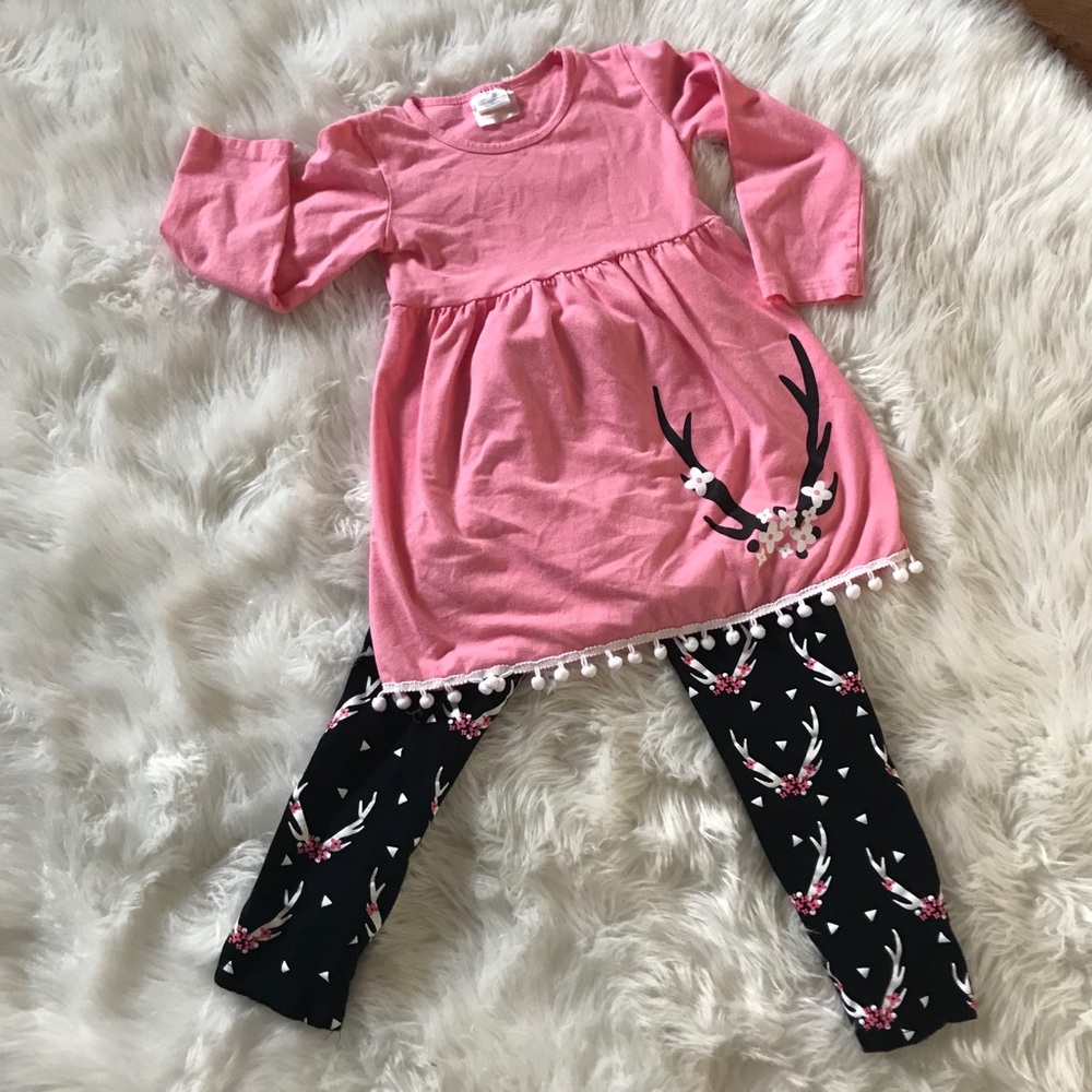 Super cute antler inspired outfit